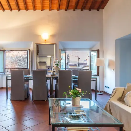 Casa Rondinelli Florence